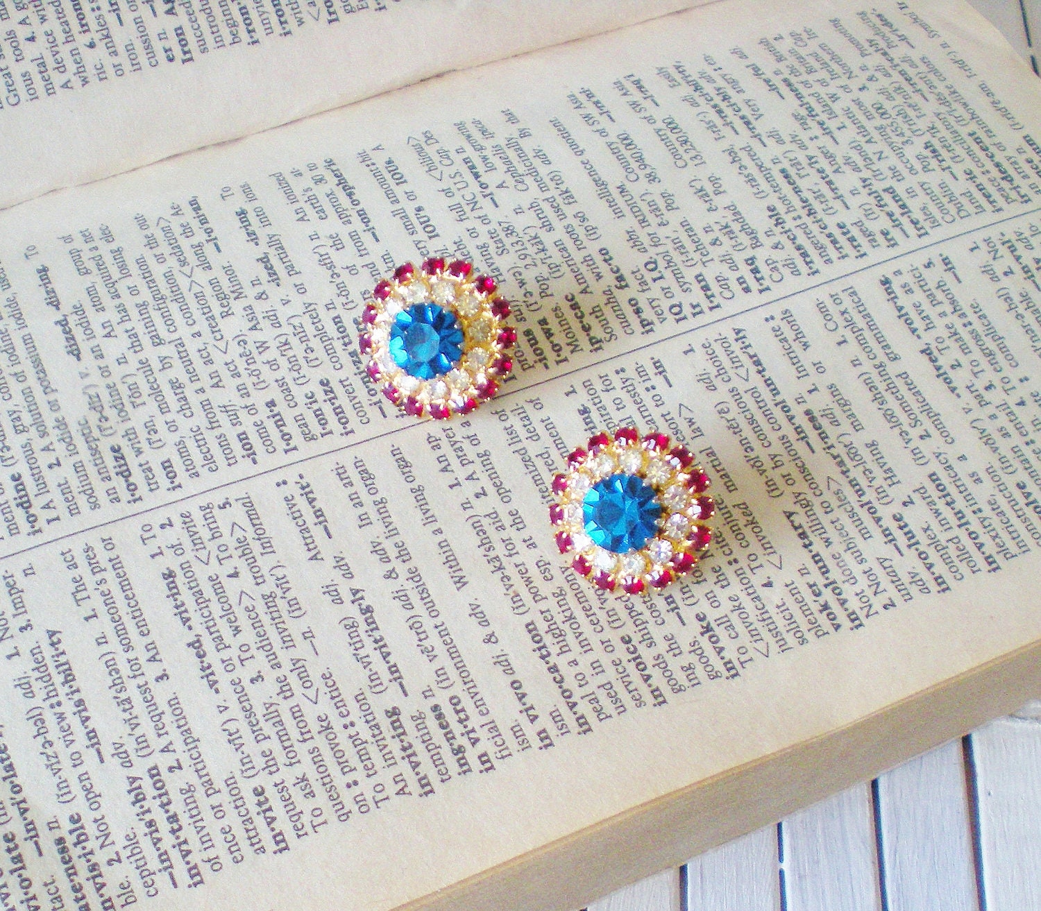 Mid Century Rhinestone Earrings Red White & Blue 1950s Clip On