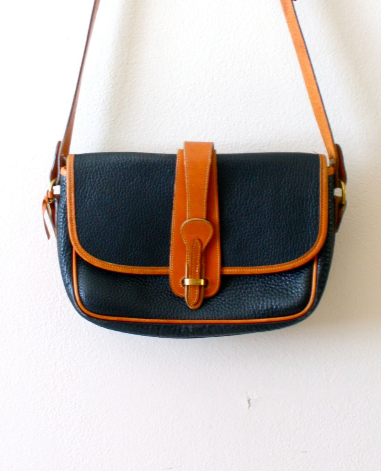 Vintage Black Dooney and Bourke satchel