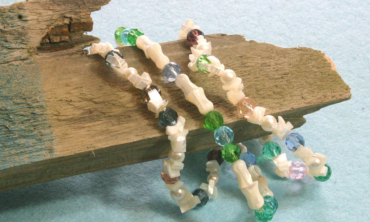 Shell, Pearl and Crystal Elastic Bracelet Set