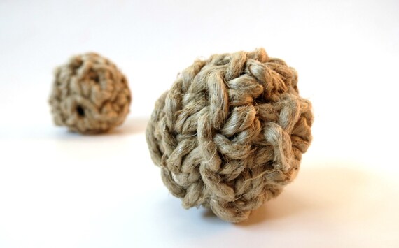 Natural Hemp Cat Balls- 100% Certified Organic Catnip Jingle Toys