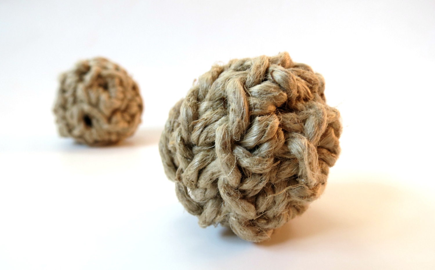 Natural Hemp Cat Balls- 100% Certified Organic Catnip Jingle Toys