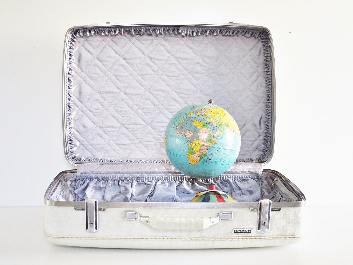 White American Tourister Suitcase - Circa 1960s - thewhitepepper