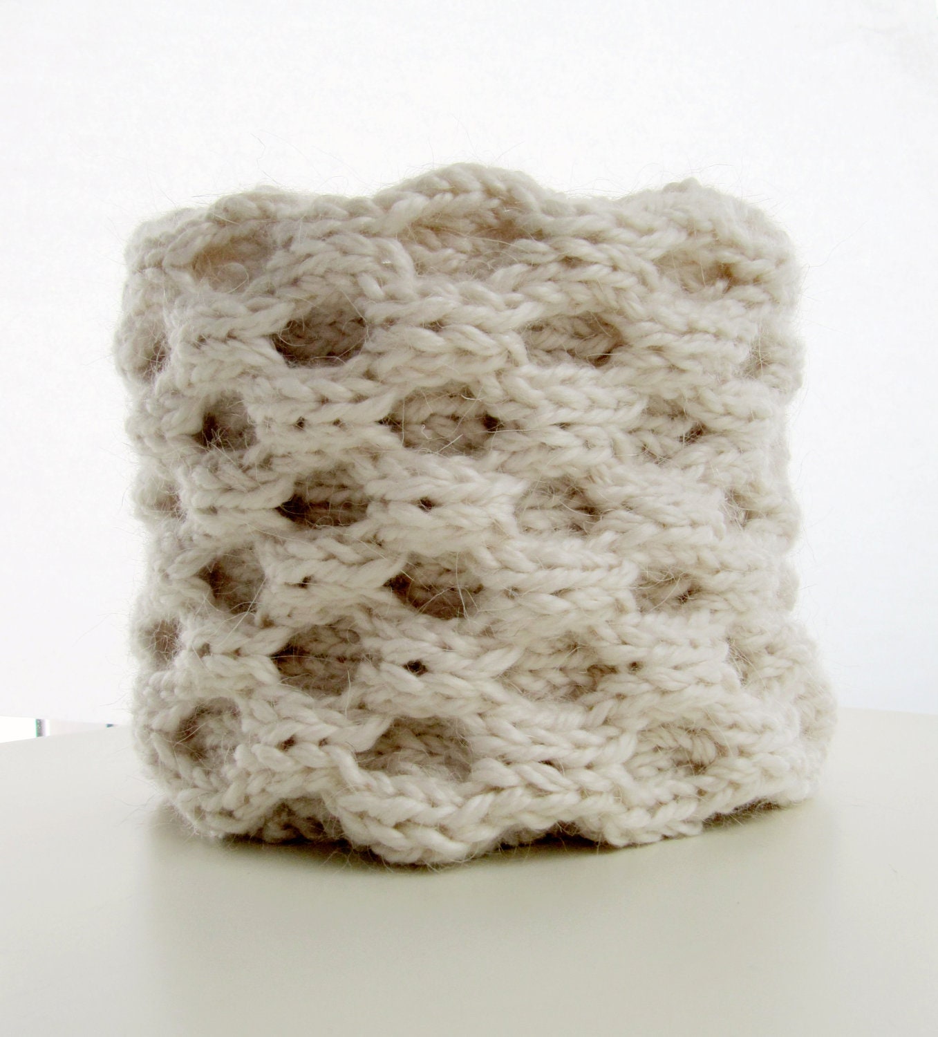 Texured White Chunky Cowl Scarf in Fluffy Alpaca Blend, Warm Knit Scarf, Circle Scarf, Textured Knits, Honeycomb Natural, Winter Fashion
