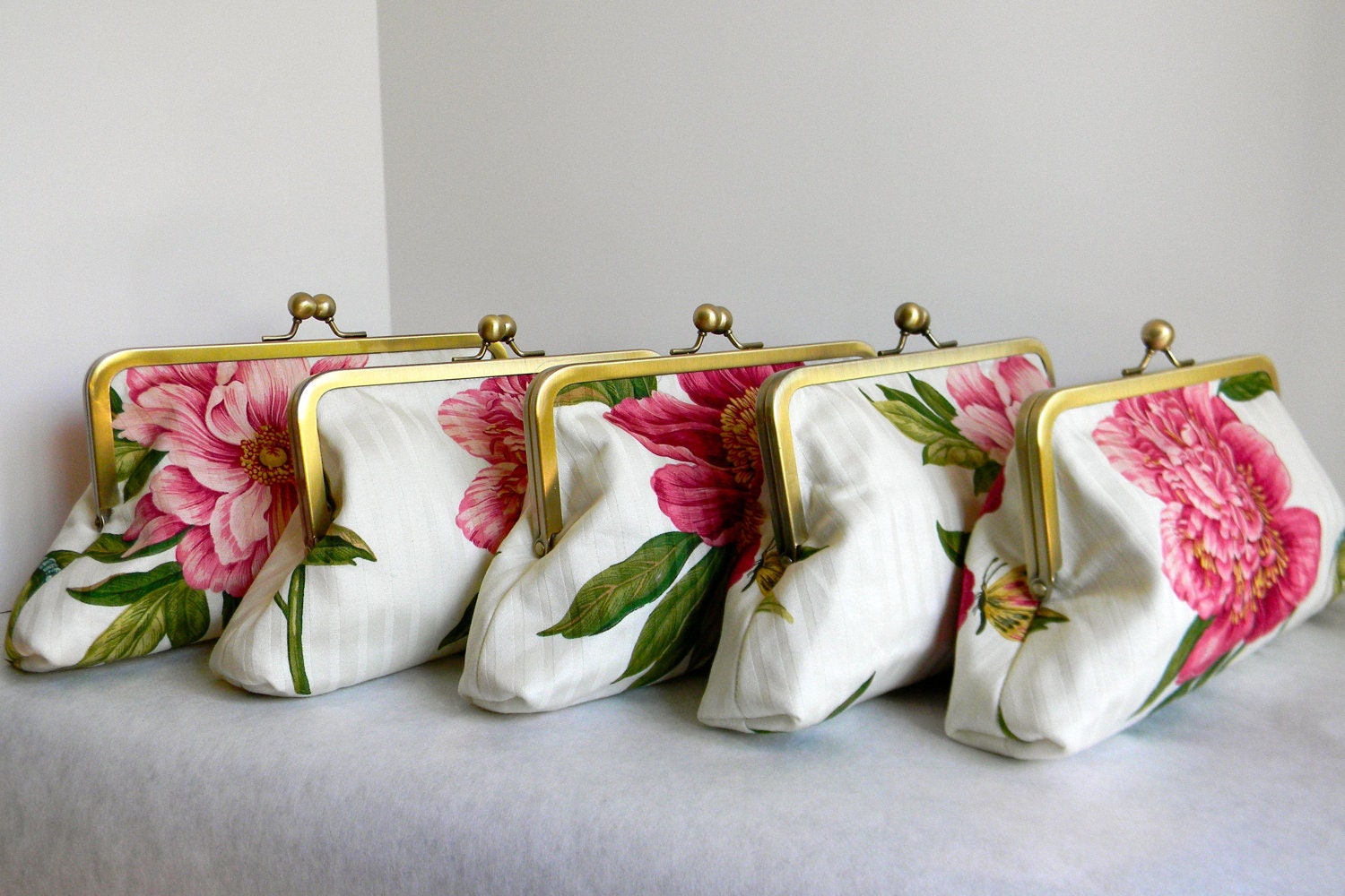 Gorgeous pink peony flower clutch set of 5 pink floral wedding bridal party clutches small purse
