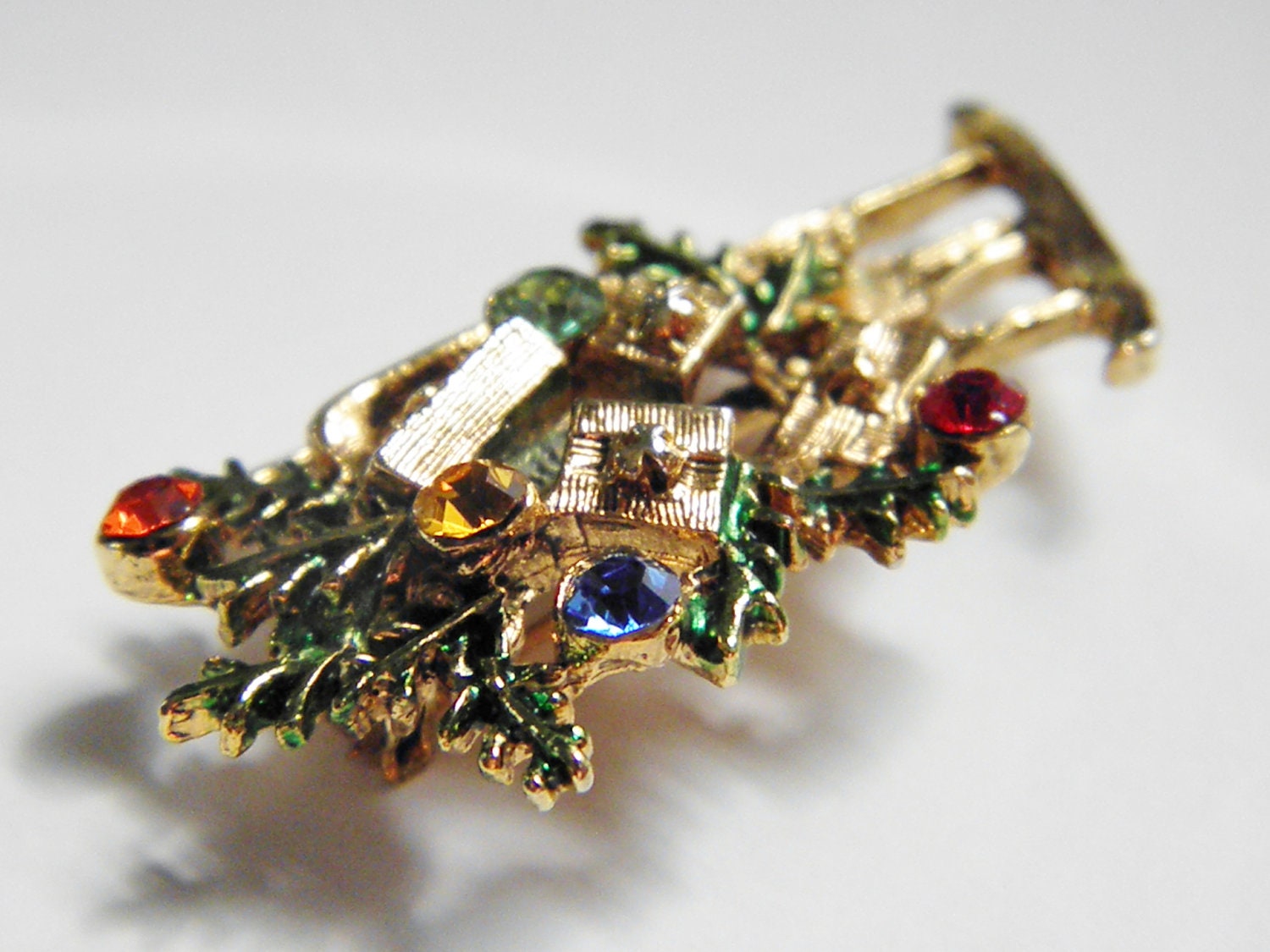 Vintage Santa Sleigh Rhinestone Brooch