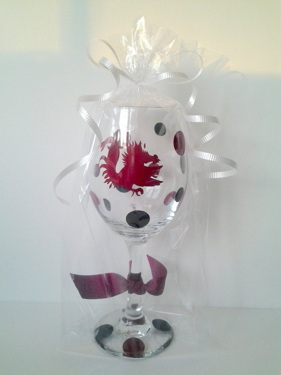 University of South Carolina Gamecocks Wine Glass with Vinyl Dots