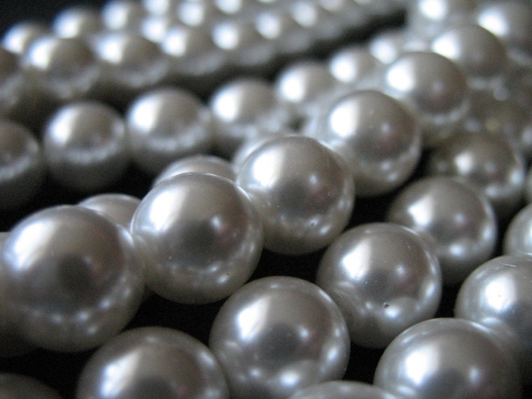 White Glass Pearls, 10 mm, 30 pcs