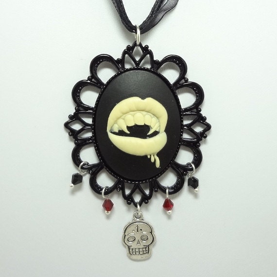 Vampire's Bite Necklace with Swarovski Crystals, Sugar Skull and Fang Charms - True Blood Inspired