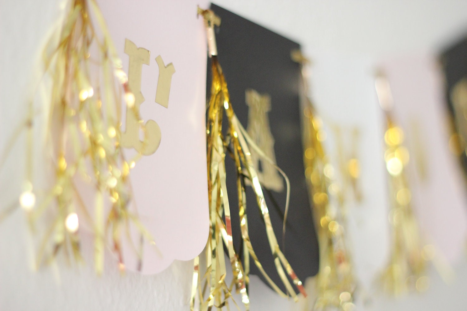 L'amour Banner