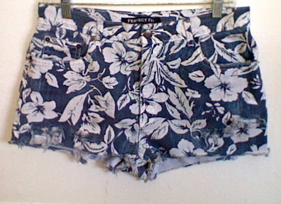 High Waisted Blue and White Floral Print Studded Distressed Denim Shorts