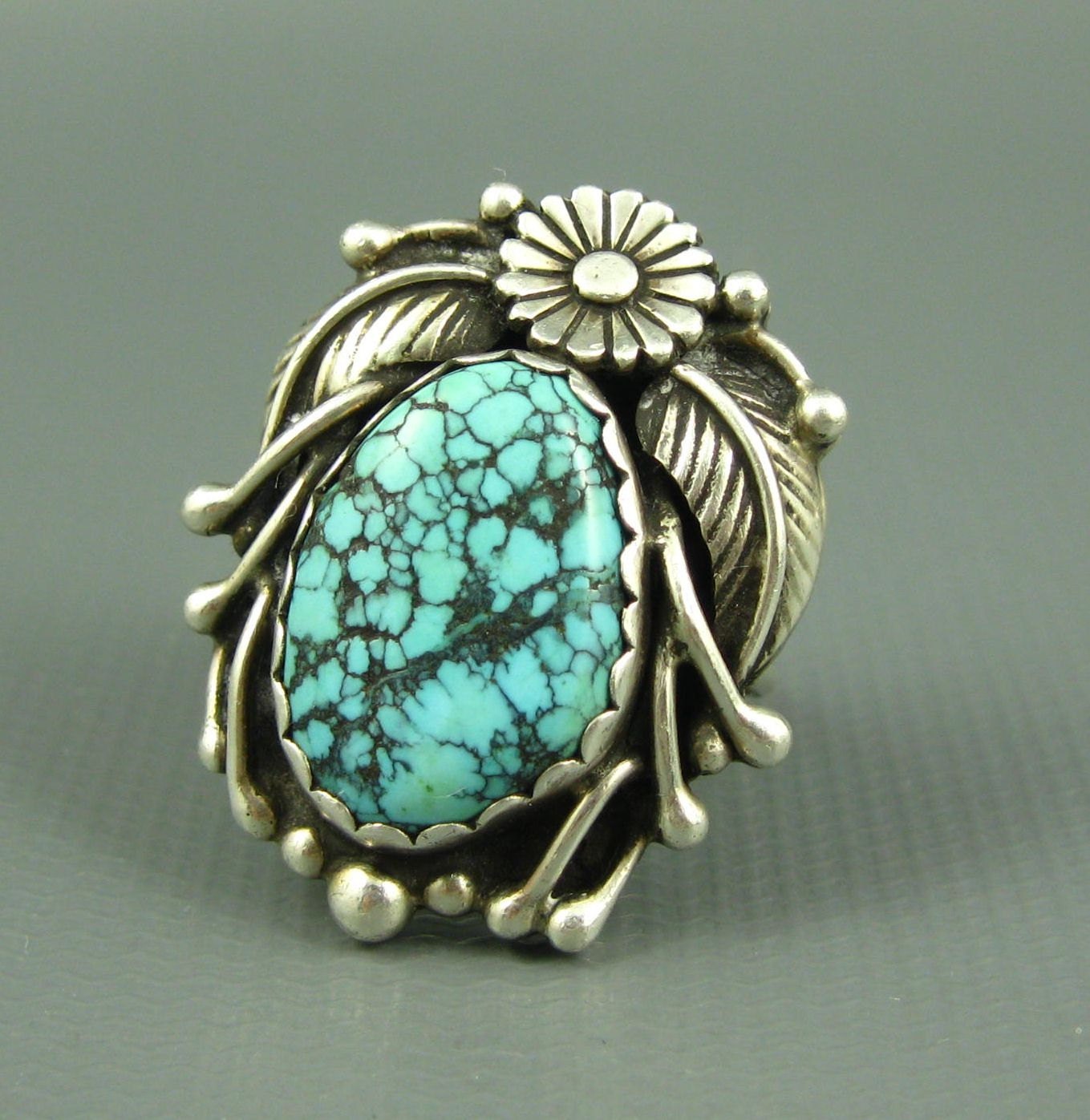 Vintage Navajo Emil Benally Foliate Sterling Flower Webbed Turquoise Ring Size 7