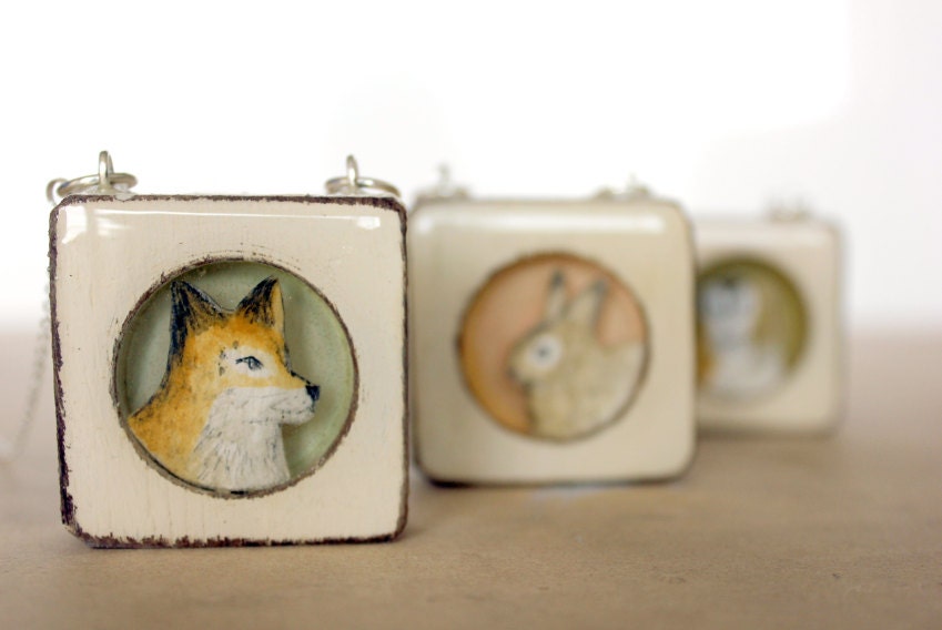 personalized animal necklace- fox- owl- rabbit- bird- woodland framed necklace
