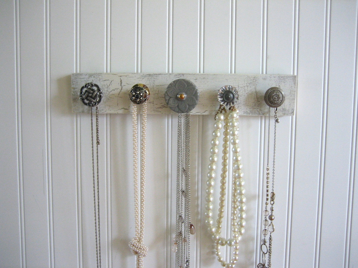 Hanging Wall Display Jewelry Rack with Shades of Gray