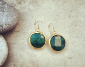 statement gemstone fashion MEDIUM SIZE bold earrings forest emerald green jade stone  textured gold statment earrings israel