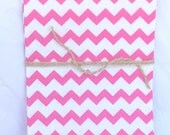 MeDiUM SiZe CHeVRoN PaPER BAGs-- Hot Pink--party favors--gifts---weddings--showers--20ct Il_170x135