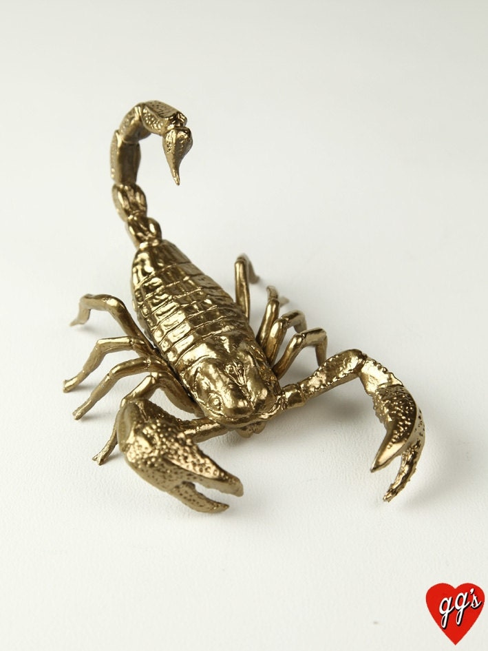 Golden Scorpion Fascinator - ggspinupcouture