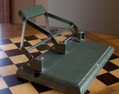 Vintage  3 Hole Punch Made by Tatum