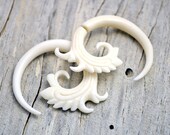 Fake Gauges Spiral Earrings White Bone Flower Organic Natural Tribal Earrings Organic - FG040 B