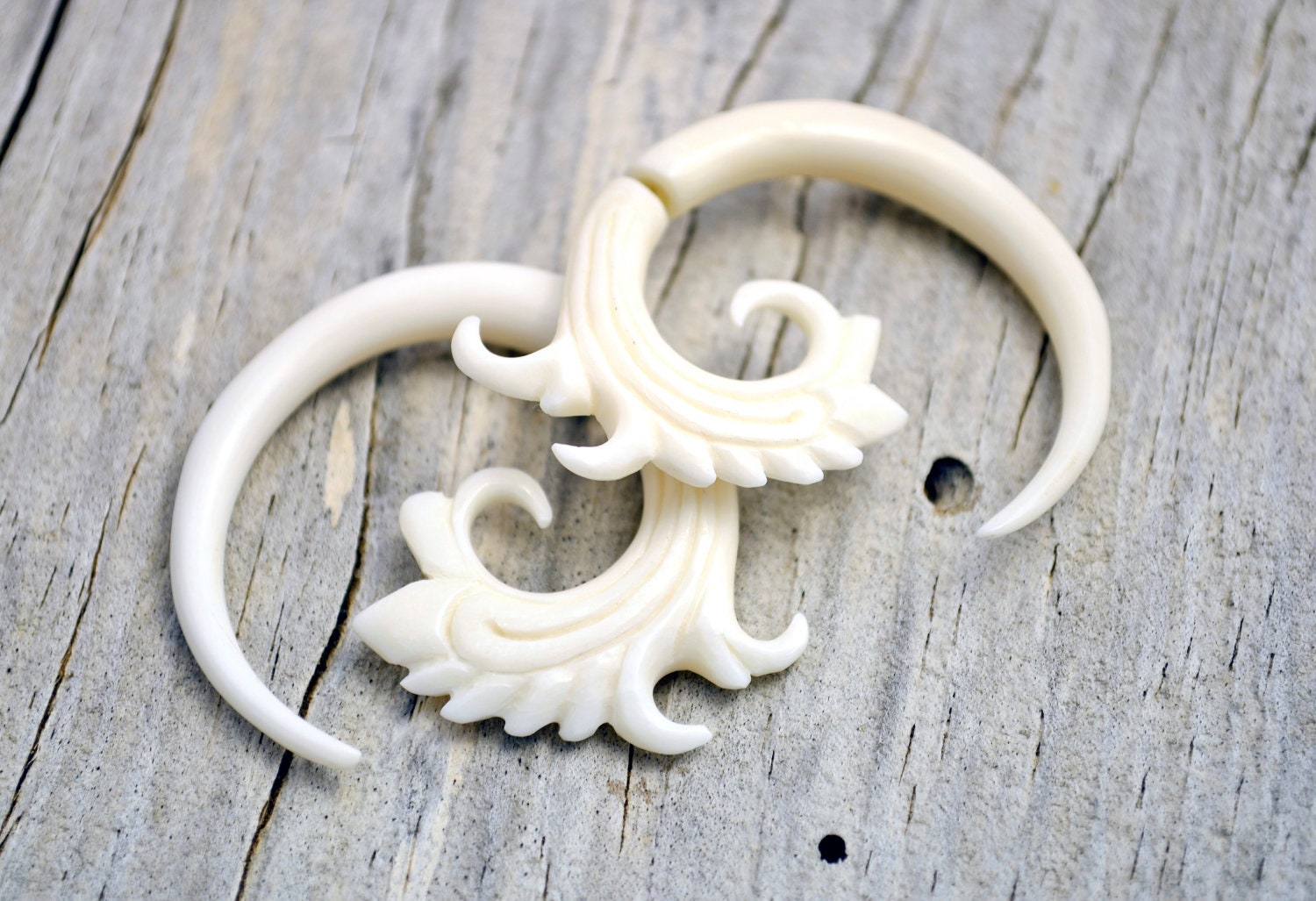 Fake Gauges Spiral Earrings White Bone Flower Organic Natural Tribal Earrings Organic - FG040 B