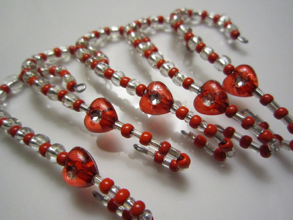 5 Beaded Ornament Hangers - I 'Heart' Christmas Series 2