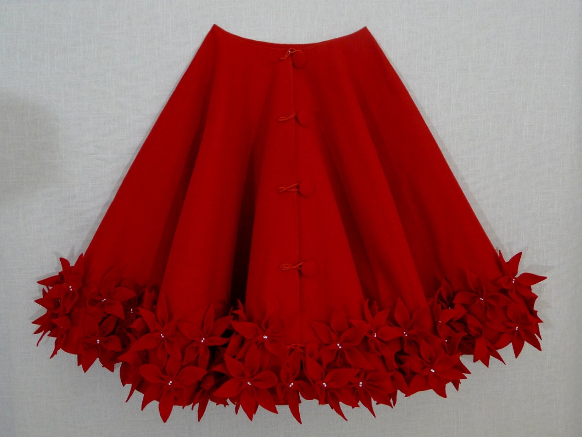 60 christmas tree skirt in a deep red premium felt by 60 christmas tree skirt in a deep red premium felt by