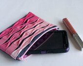 Textured Ombre Zipper Pouch, Pink