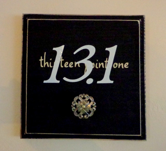 Half Marathon Medal Display Hanger/13.1Single Knob