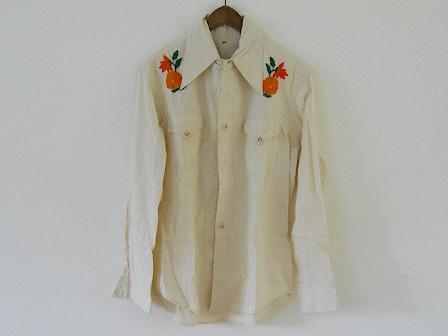 Vintage Kitsch Men's Button Up Shirt, Vintage White Cotton Shirt, Flower Embroidered Shirt, Retro Summer Shirt, Unisex Shirt,