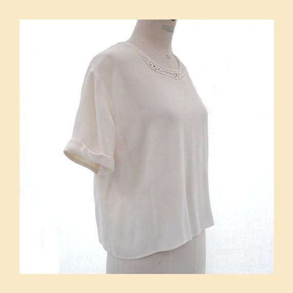 Vintage 1960s blouse in ivory crepe with embroidered neckline and short sleeves, UK size 14