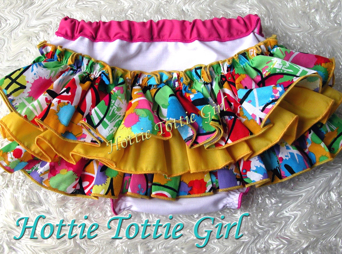 SHIPS TODAY WoW Ruffle Diaper Cover 1st Birthday multiple colors, handmade flower Ruffled Bloomers, Sweet N Sassy Ruffle Pants 6077