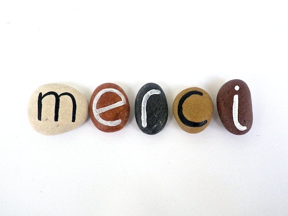 5 Magnets Custom Letters or Merci (Thank You in French) Quote, Beach Pebbles, Inspirational Words, Gift Ideas, Sea Stones, Rocks - HappyEmotions