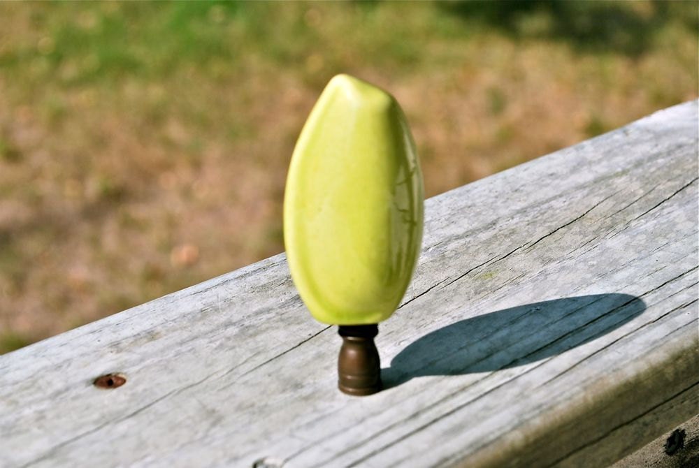 Cool Chic Chartreuse Biomorphic Pottery Finial, Vintage