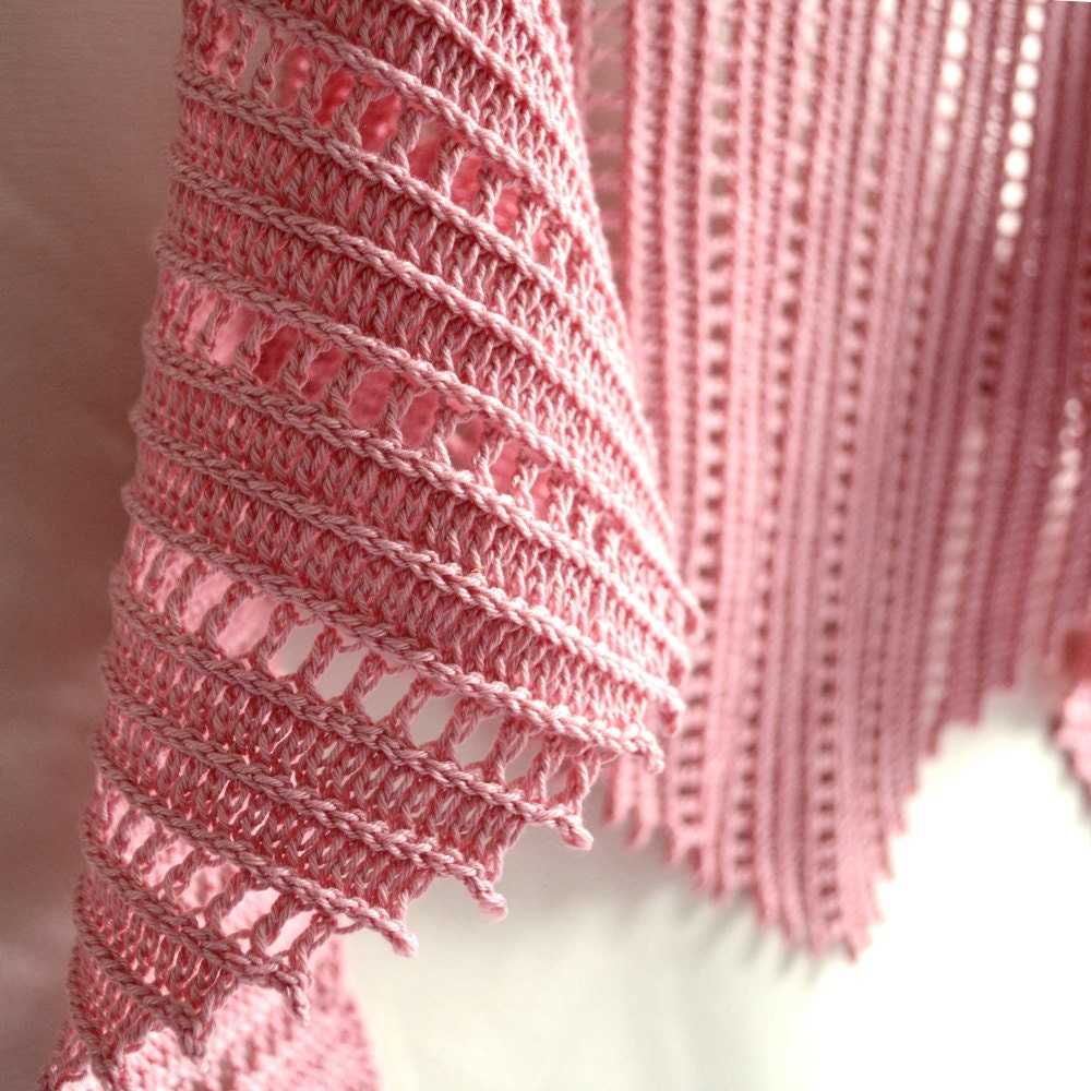 CROCHET PATTERN: Metro Kerchief/Shawl PDF - Women's, Men's, Unisex