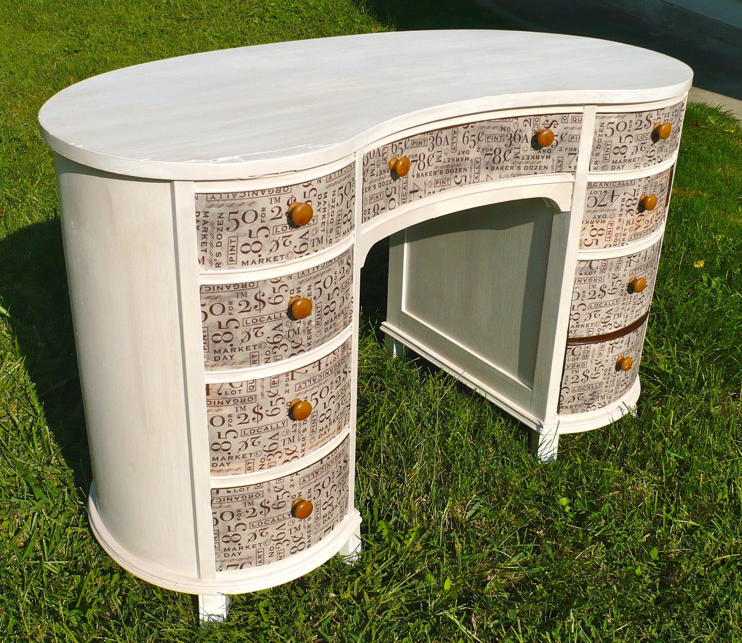 Mid Century Kidney Desk or Kidney Vanity Jamestown Furniture 1950s Vintage Desk