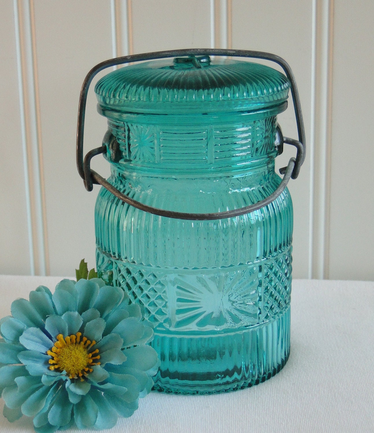 Avon Canning Jar Turquoise Teal Hatch lid vintage - LeadMeAway