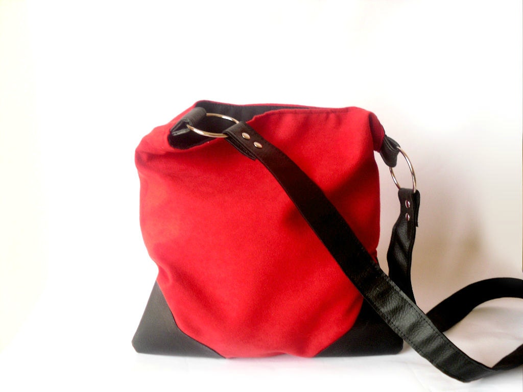 Cross Body bag, Shoulder Bag, Red and Black vegan leather