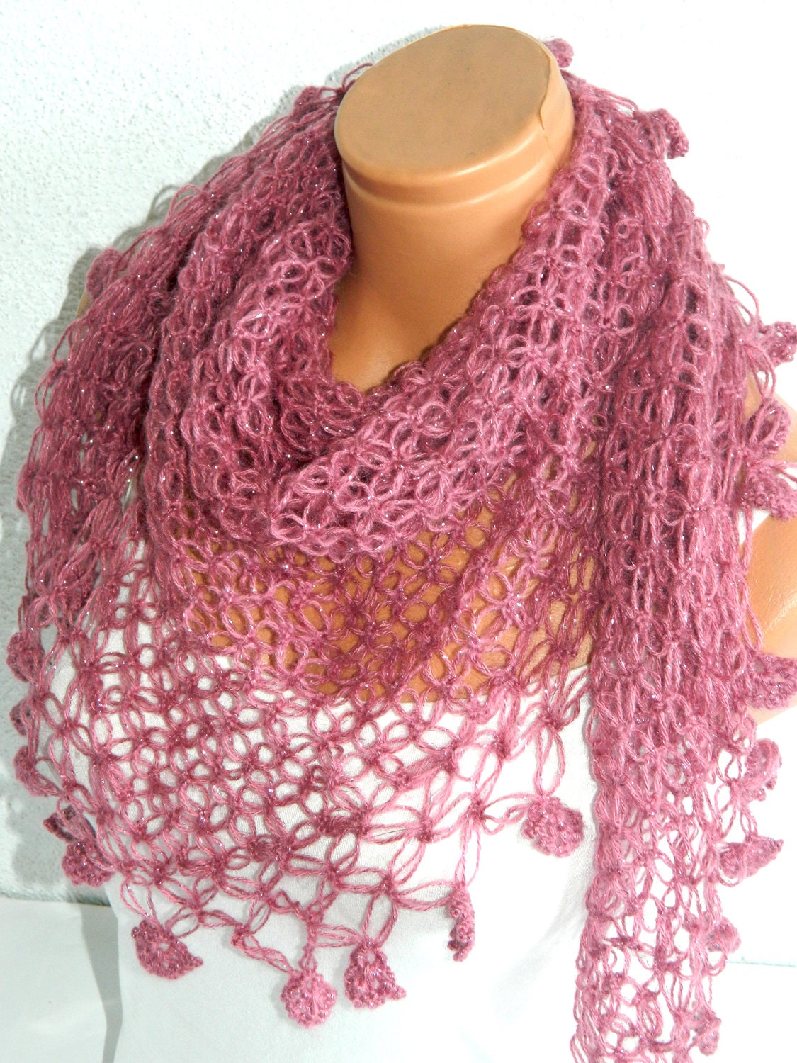 2012 trends scarf, hand knit pink scarf, women scarves. Personalized Design. Latest Fashion. scarf, neckwarmer, scarflette...