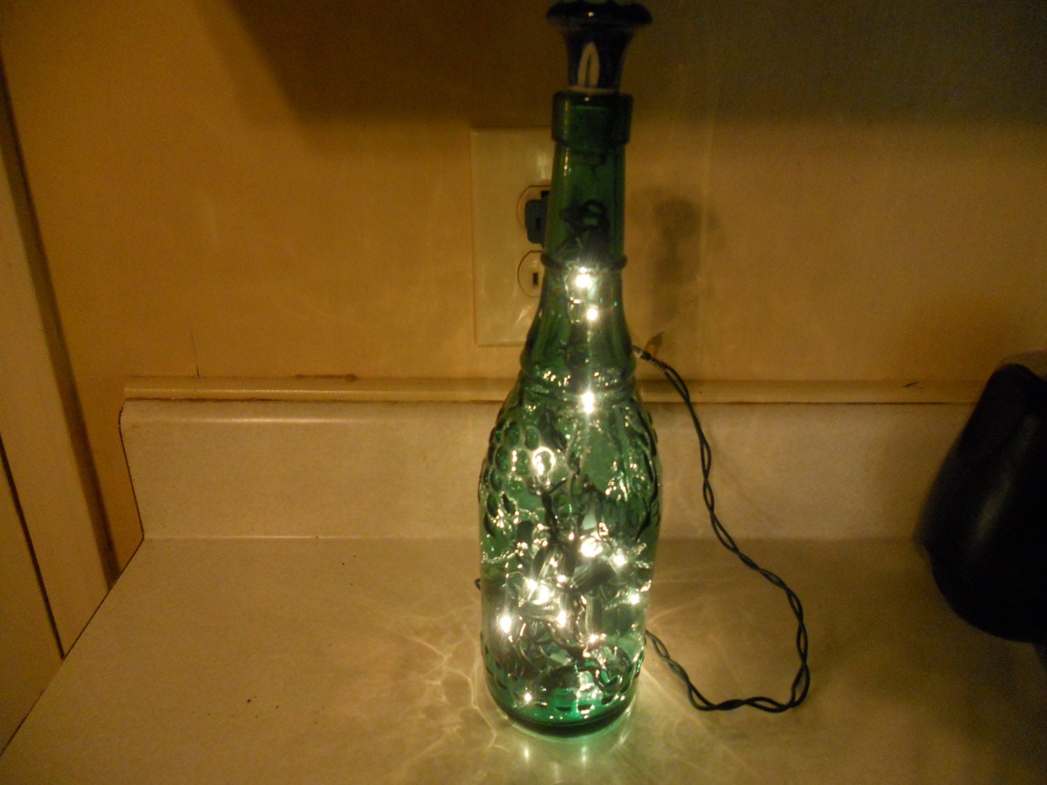 Green wine bottle lamp