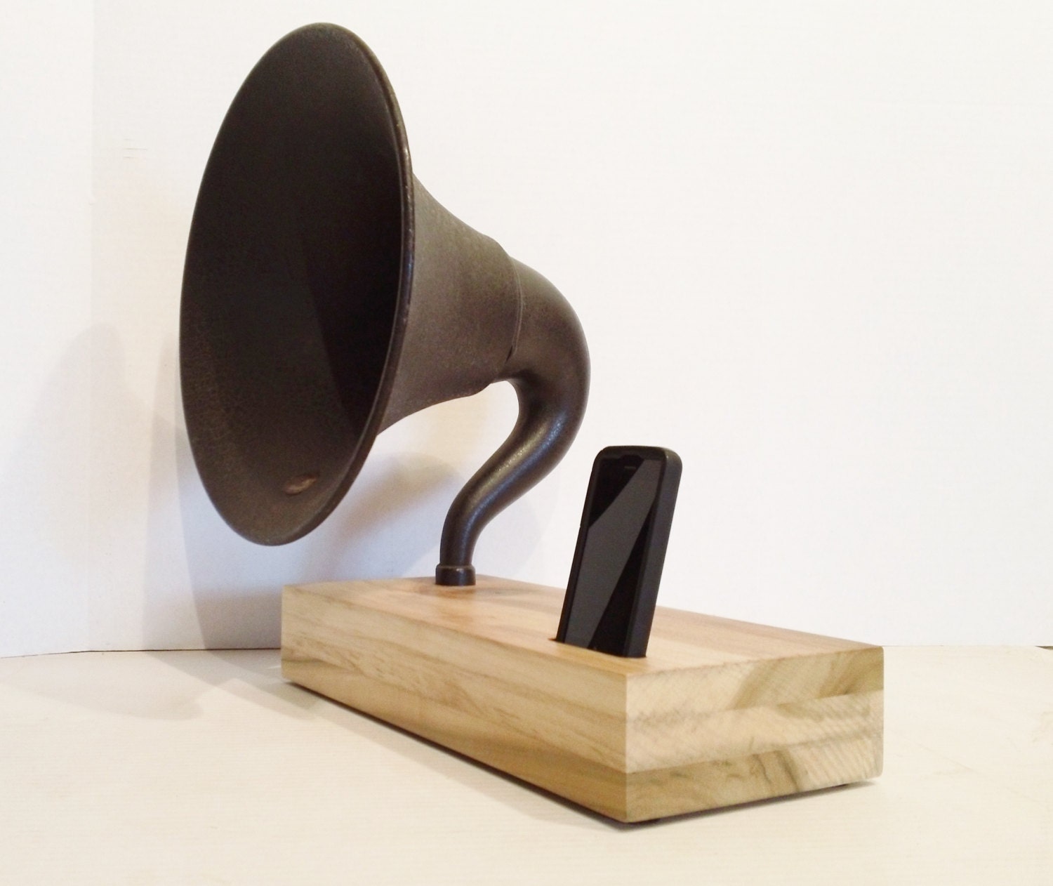14 inch Atwater Kent  iPhone Speaker Dock Utilizing a Vintage Antique Gramophone Phonograph Horn -Ready to Ship-