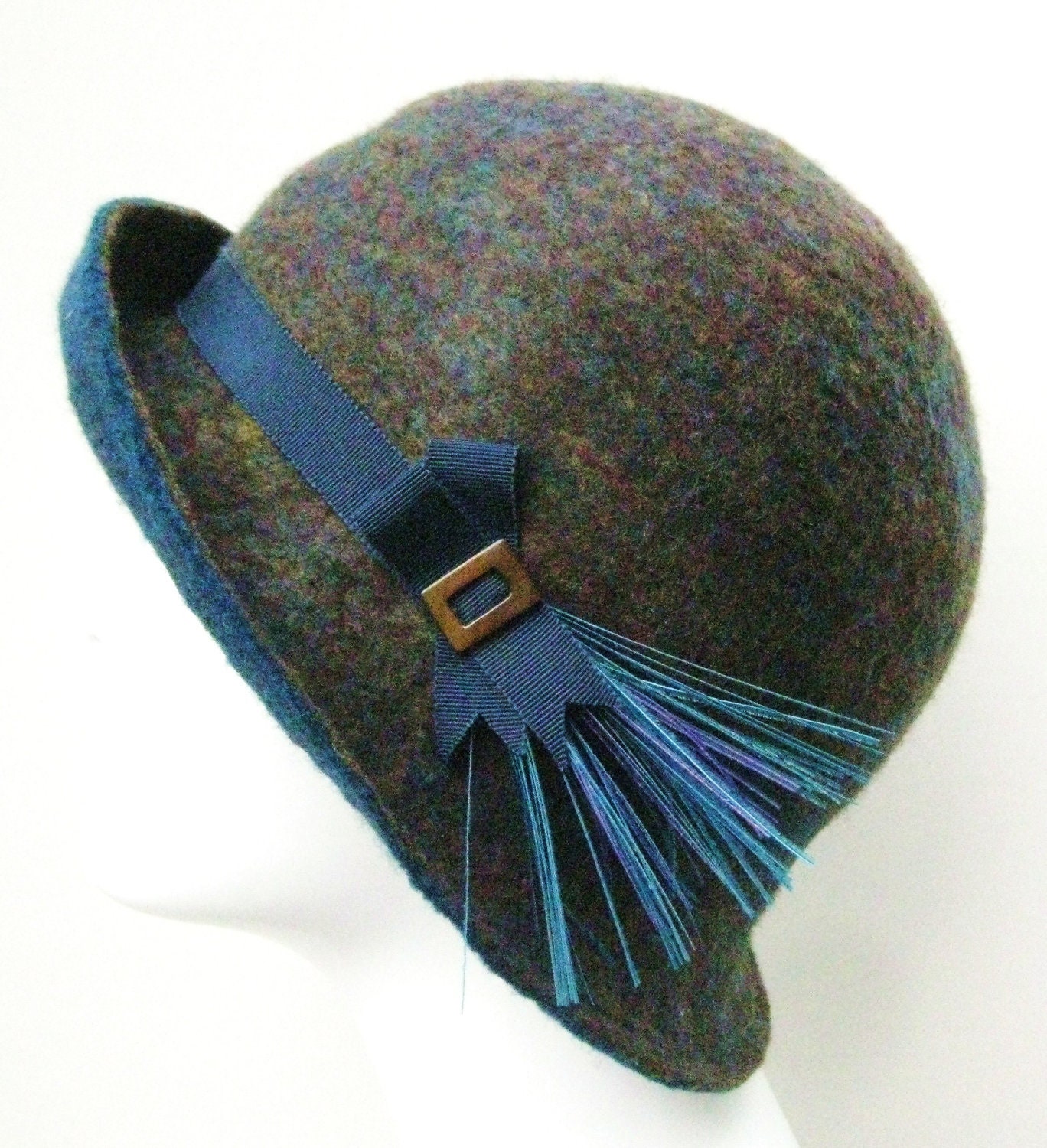 1920s Cloche hat for fall, soft teal and moss green natural wool, handmade felt with peacock feathers and mother of pearl