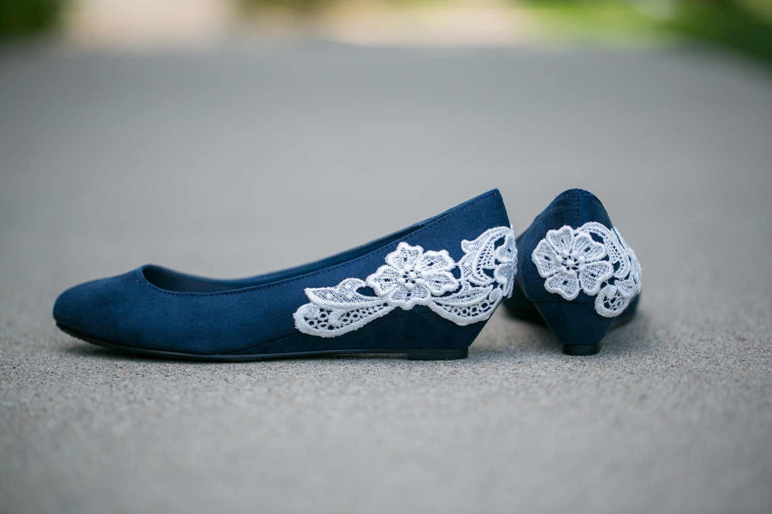 Navy blue ballet flat/low wedge wedding shoes with ivory lace applique. US Size 8