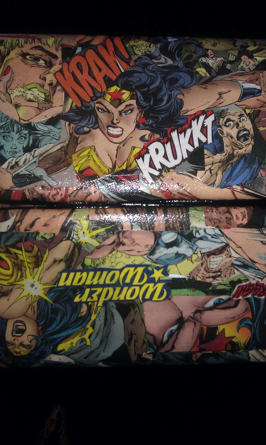 Wonder Woman Clutch