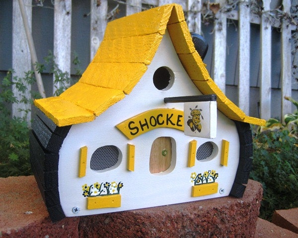 Wichita State Shockers Custom Birdhouse