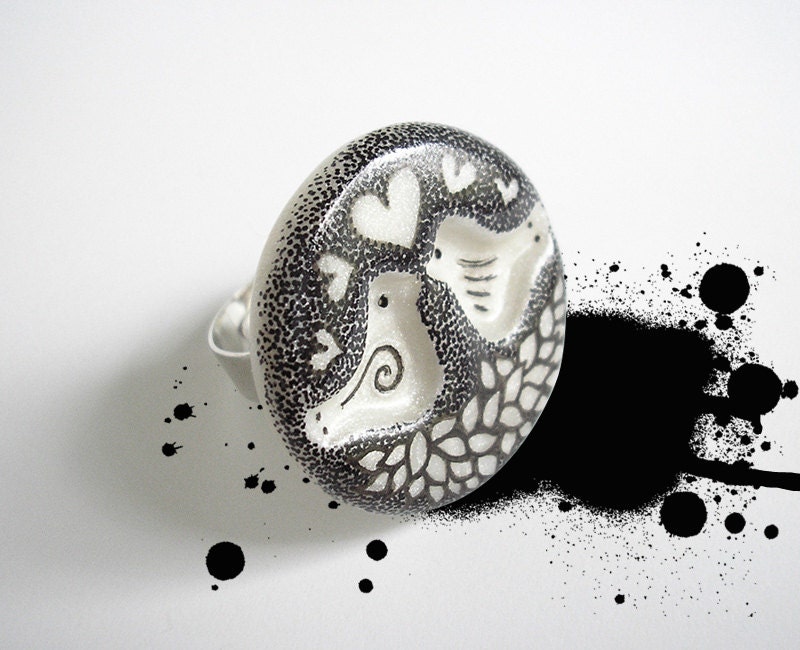 Art Jewelry / OOAK ring, polymer clay, hand drawn jewelry, valentine's day, valentine's jewelry  / "Love Birds"