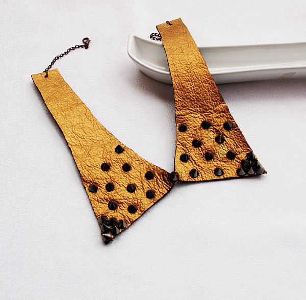 Bronze Leather  Peter Pan Collar, Studded Collar, Collar Necklace-Col Claudine