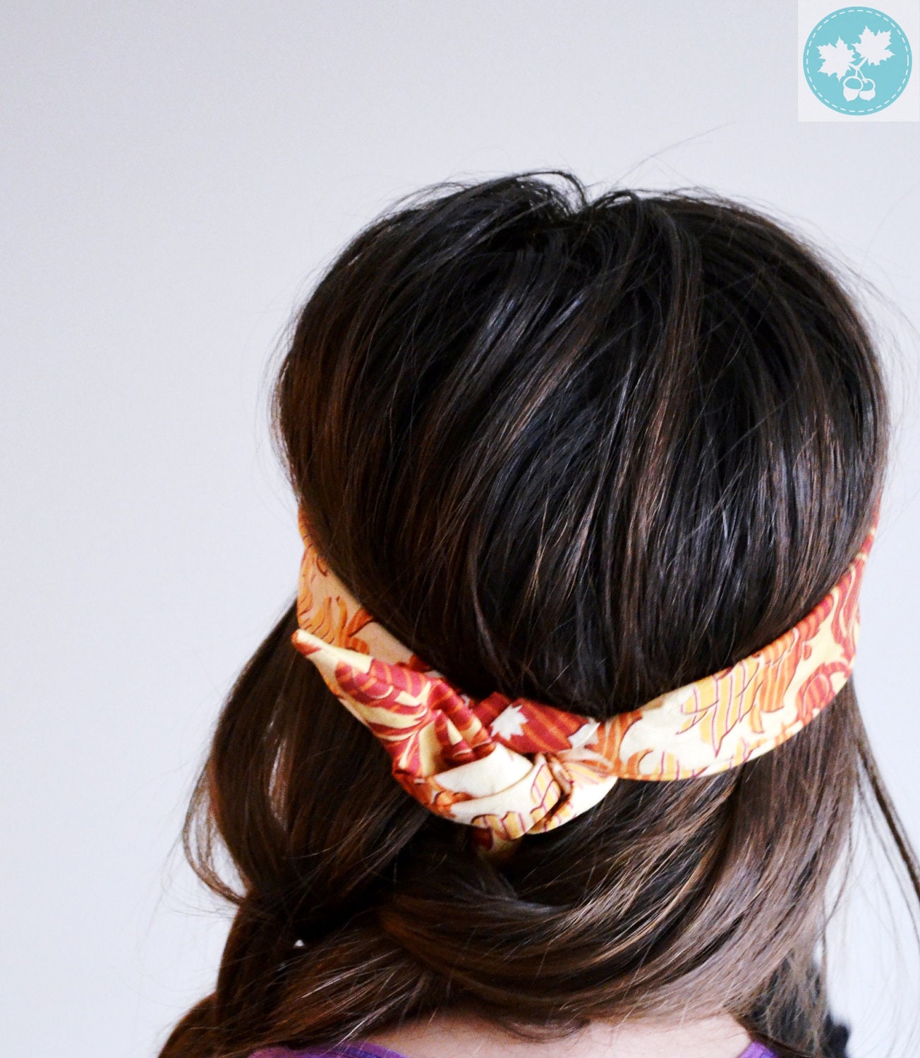 Hippie headband. 50's hair wrap. Rockabilly headscarf. 60's style. Pin up fashion. Rusty orange. Golden yellow. Psychedelic floral print.