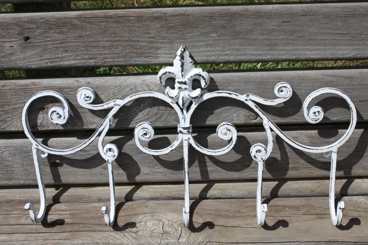 Shabby Chic / Cast Iron Wall Hook / Fleur de lis Metal Decor / Painted Chippy White Coat Rack
