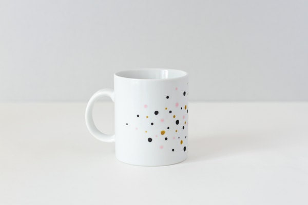 Multicolored dots mug