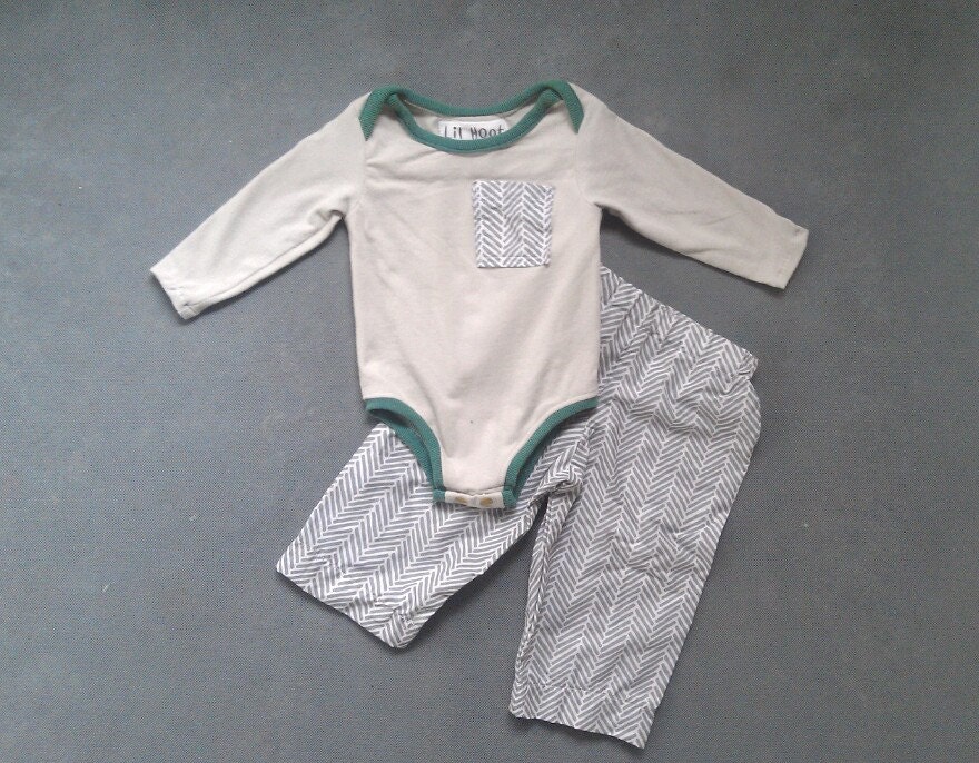 Boy outfit in Size 12-18 months. Boys shirt and chevron gray pants set zig zag. --Sale--