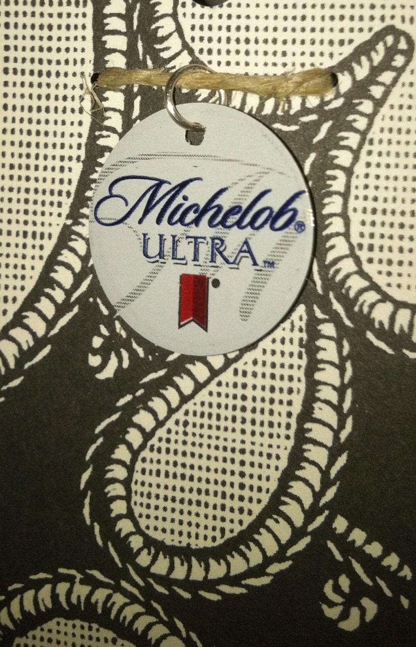 Michelob Ultra Bottle Cap Pendant